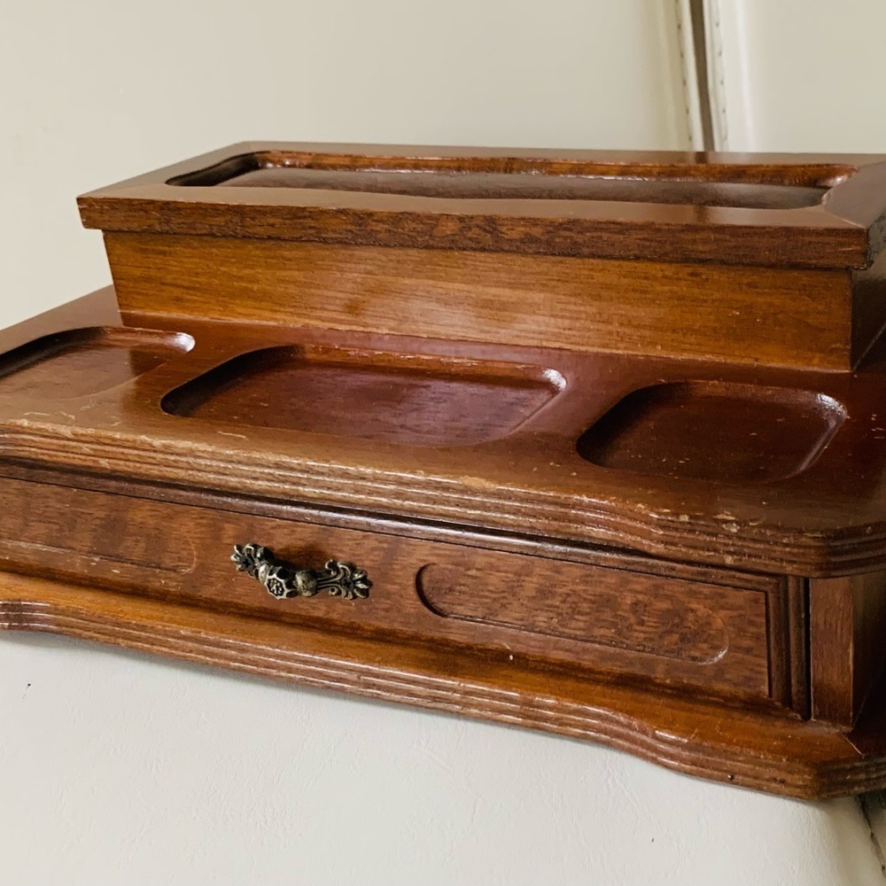 Wooden box